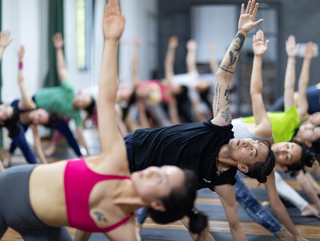 广州尊龙人生就是博d88瑜伽学院